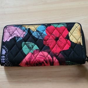 Pretty rose wallet